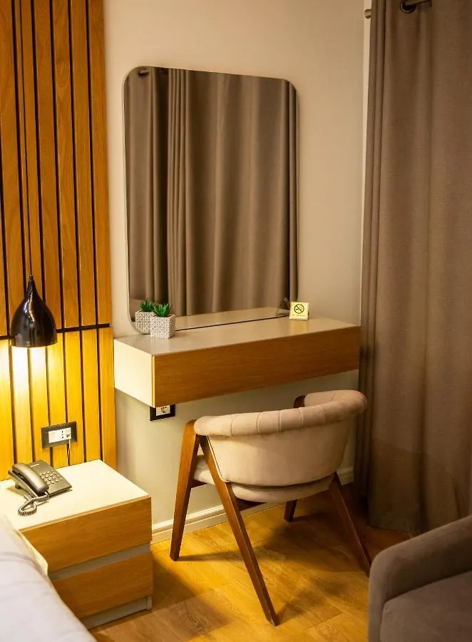 Tree Hotel Korce