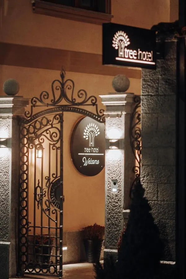 Tree Hotel 코르처