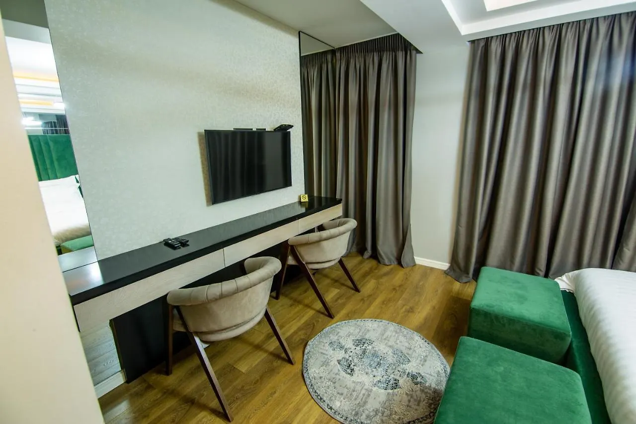 Tree Hotel Korce
