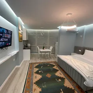 Comfort In Center Albanien